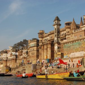 panorama della città di Varanasi
